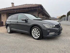 VW Passat Variant 2.0 TDI DSG, 2021, matrix LED, - 17