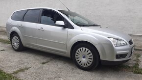 FORD FOCUS COMBI - 17