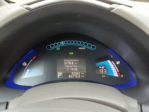 Nissan Leaf Acenta 24kWh, nízky nájazd, pôvodný lak - 17