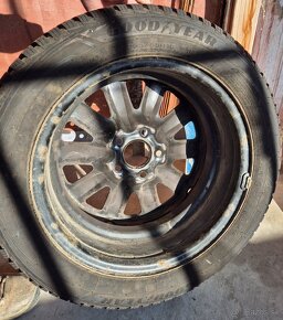 Zimné pneumatiky 4× 205/55 R16 - 17