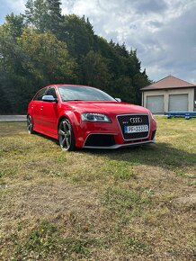 AUDI RS3 8P 2.5 TFSi quattro - 17