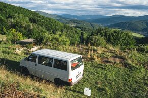 Predám VW Caravelle T4 2.4d syncro 57kw 4x4 - 17