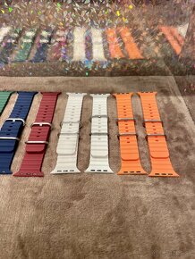 Apple Ocean Strap watch - 18