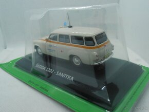 Š 1203 Taxi, Š 1202 Sanitka, Š Favorit DP 1/43 - 18