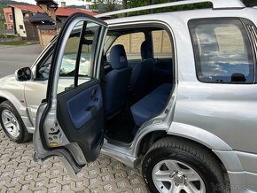 Suzuki Grand Vitara 2.0 TD - 18