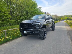 Dodge RAM 1500 LIMITED BLACK V8 HEMI 2024 - 18