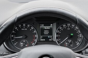 Škoda Octavia Combi 2.0 TDI Elegance/Style DSG Automat - 18