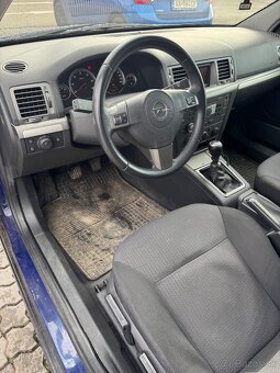 Vectra  combi1,9 cdti 88kw 1200 km dojazd - 18