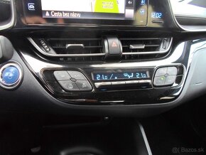 Toyota C-HR 1.8 Hybrid Comfort Easy E-CVT kamera,navi,tempom - 18