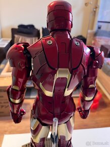 Hot Toys IRON MANA MARK 3 1/4 - 18