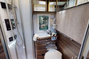 NOVY LUXUSNY KARAVAN LAIKA ECOVIP L3009 Automat - 18