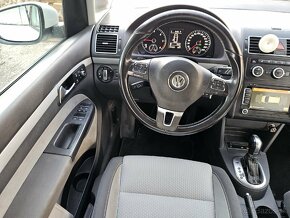 VW Touran CROSS DSG - 18