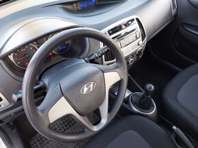 Hyundai i20  1,2 i, r.v.2014, ČR, najeto 81200 km, nová STK - 18