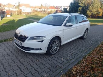 Predám 4x4 Škoda Superb 3 ročník 2016 DSG - 18