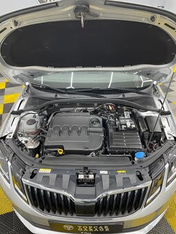 Škoda Octavia Combi 2.0 TDi 110 kW DSG SOLEIL FullLedOdpočet - 18