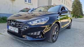 Hyundai i30 CW 1.5i CVVT Family - 18