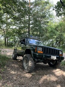 Jeep Cherokee XJ 1.9tdi PD - 18