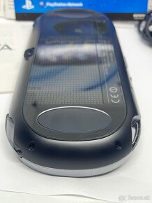 PS Vita Oled PCH 1004 +8gb - 18