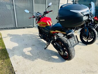 Honda CB600F hornet - 18