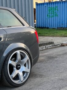 Predám Audi A4 B6 2.0 FSI 110kW - 18