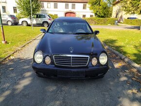 MERCEDES-BENZ CLK 320 ELEGANCE W208 r.v.2002 naj.165tis - 18