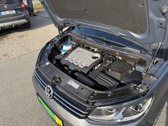 ►VW TOURAN 2,0 TDI - 103 kW, TOP STAV, PARK.KAMERA◄ - 18