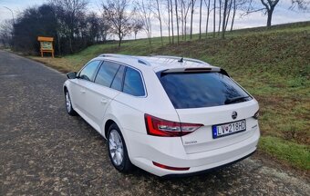 Skoda Superb 3 combi 2.0Tdi 110KW - 18