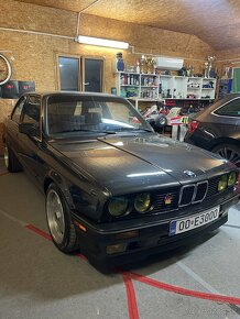 Bmw e30 coupe 318is 1988 - 18