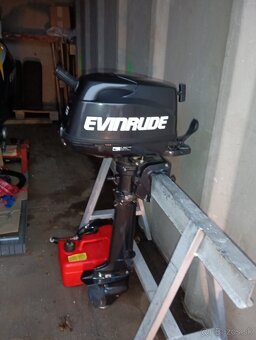 Predam lodny zavesny motor Evinrude C150FXHAA - 18