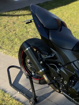 Kawasaki Z 750 R Black Edition - 18