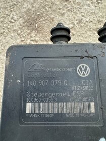 Volkswagen Touran 2004-2009 - 18