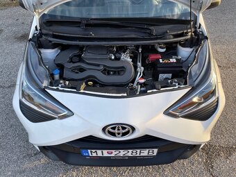 Toyota Aygo 1.0 VVT-i x | 2020 | 34 300 km | Benzin | 54 kW - 18