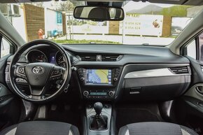 Toyota Avensis Combi 2.0 D-4D S&S Executive, 2018 - 18