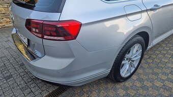 VW Passat Variant 2.0 TDI 110kW DSG LED 10/2020 - 18