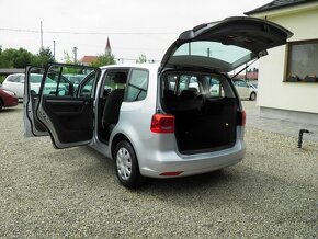 Volkswagen Touran 1.6 TDI Comfortline DSG - 18