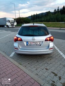 Opel Astra sports tourer - 18