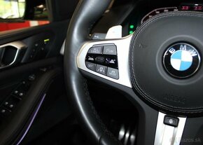 BMW X5 xDrive40i M Sport benzín automat - 18