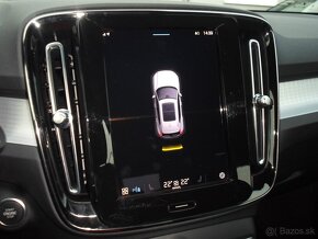 Volvo XC40 B3 Core 120kW 7st.automat,Digital Cockpit,navi,LE - 18