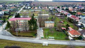 Zrekonštruovaný veľký 3-izbový byt, Zbehy okres Nitra - 18