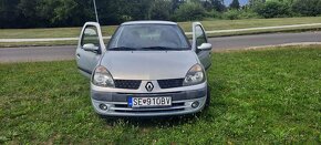 Renault Clio - 18