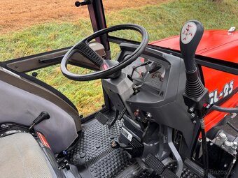 Japonský traktor KUBOTA GL 25 + příslušenství - 18