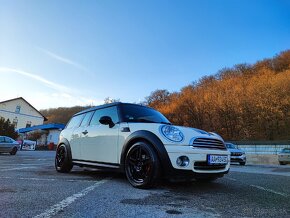 MINI COOPER ONE Clubman sport 1.6i STK 2026 XENON PANORAMA - 18