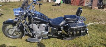 Honda Shadow VT 750 RC 44 - 18