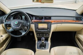 Škoda Superb Combi 1.8 TSI 4x4 Elegance - 18