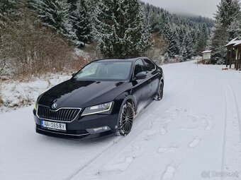 Skoda Superb 2.0 TDI DSG A/T6 140KW Style - 18