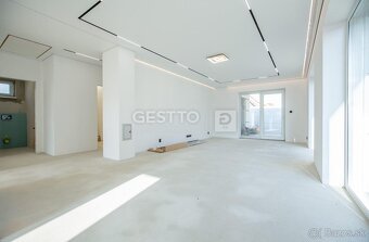 GESTTO | 4-IZBOVÁ NOVOSTAVBA RD NA PREDAJ | HOLODOM | 431m² - 18