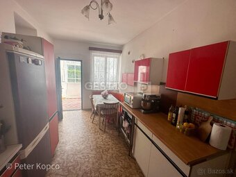 GESTTO | 5-IZBOVÝ RODINNÝ DOM | HOSTE | 619 m2 POZEMOK - 18