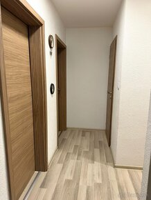 PRIESTRANNÝ 2 IZBOVÝ BYT NA PREDAJ, 65 m2, PRIEVIDZA - 18