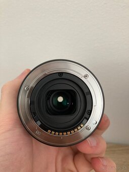 Sony ZV e-10 + doplnky na videotvorbu - 18