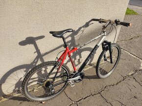 (10)  Horský bicykel Genesis Beta ASX - 18